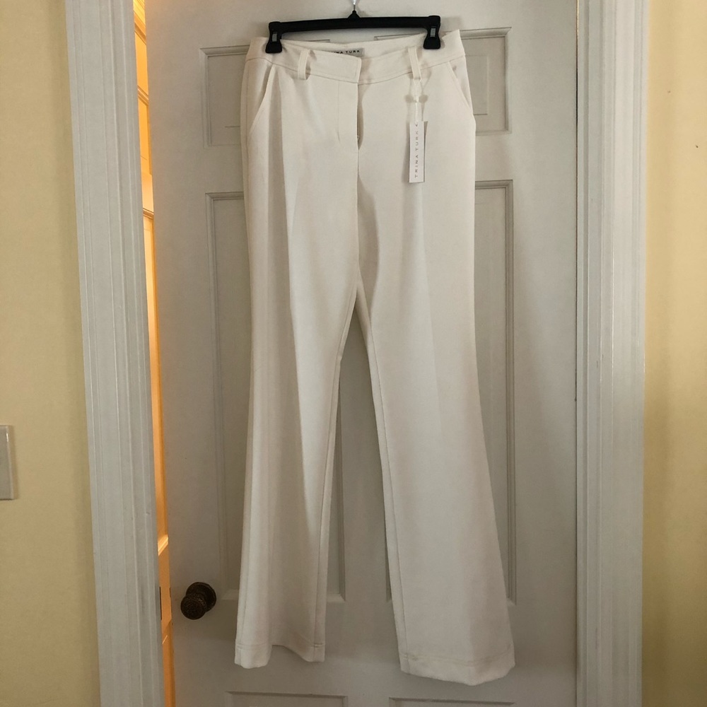 🍁 Trina Turk winter white pants. NWT